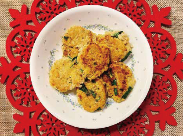 Pan-fried Lotus Root Cakes with Chinese Chives
